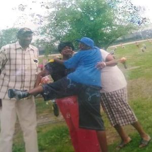 Meet your Posher, Samantha